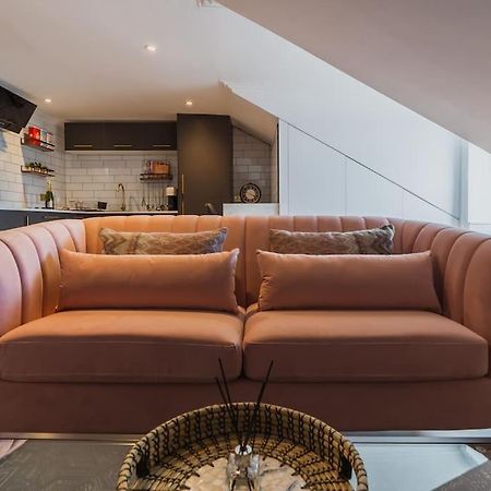 Appartamento The West End Loft - 5* Retreat - Private Parking! Glasgow Esterno foto