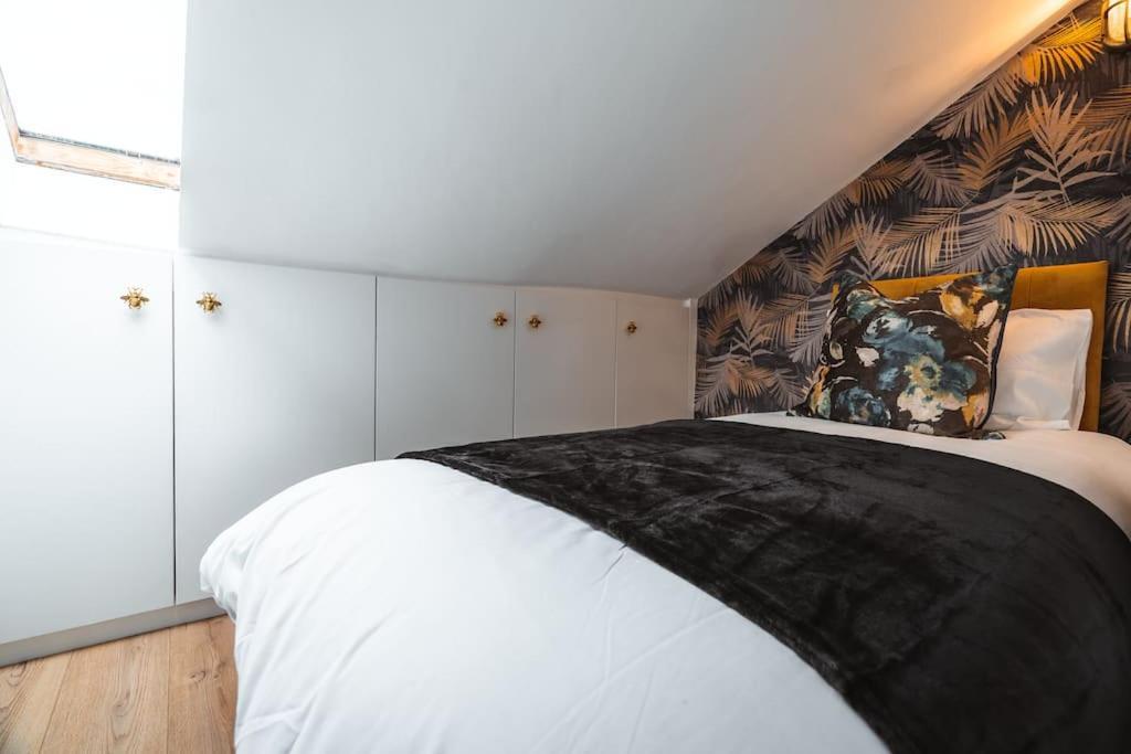 Appartamento The West End Loft - 5* Retreat - Private Parking! Glasgow Esterno foto